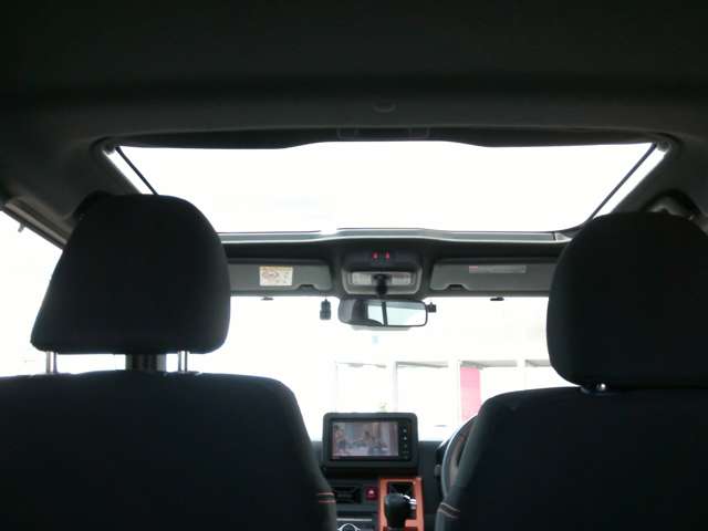 Daihatsu Taft 7