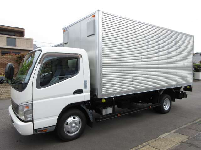 Mitsubishi Fuso Canter 5