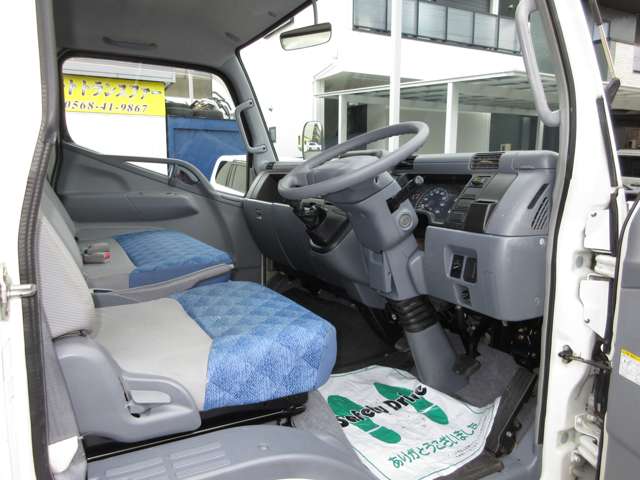 Mitsubishi Fuso Canter 10