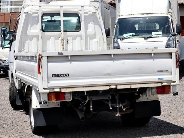 Mazda Bongo Truck 2
