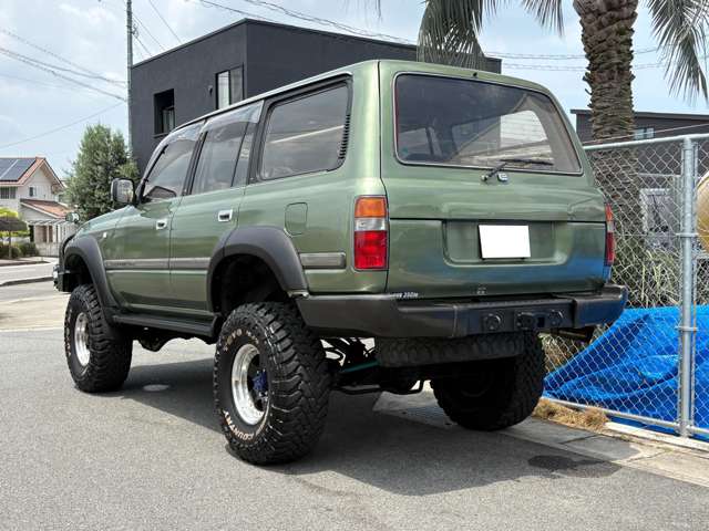 Toyota Land Cruiser 80 3