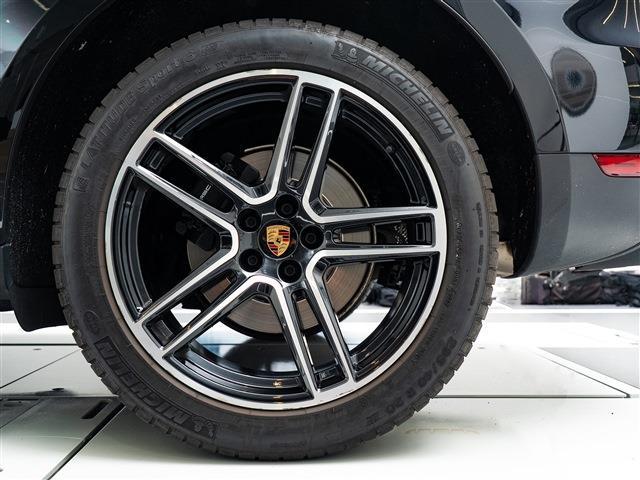 Porsche Macan 6