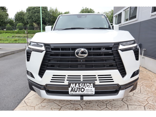 Lexus GX 2
