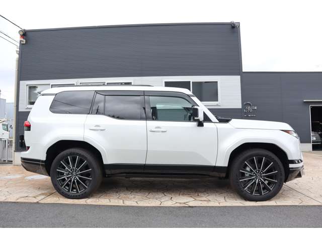 Lexus GX 4