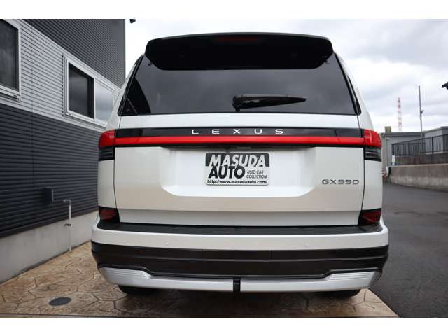 Lexus GX 6