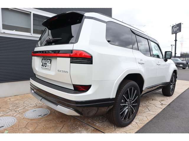 Lexus GX 7