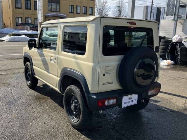 Suzuki Jimny 3