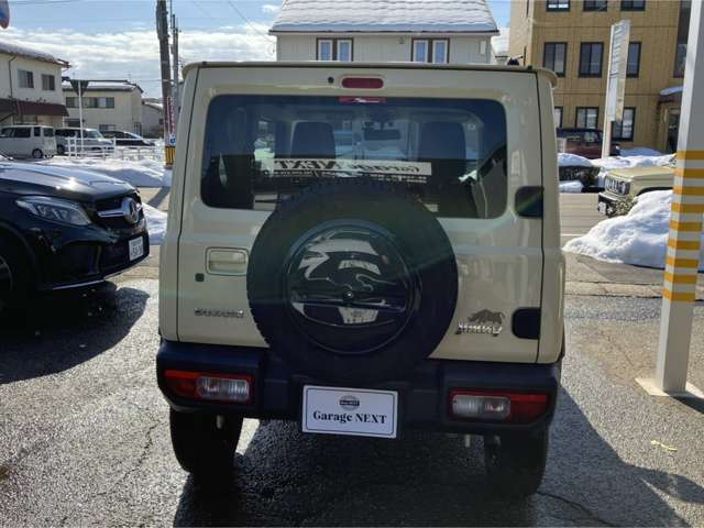 Suzuki Jimny 4