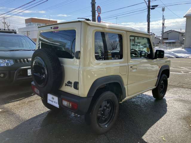 Suzuki Jimny 6