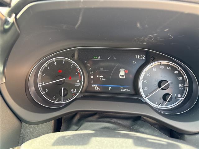 Toyota Harrier 3