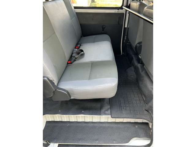 Toyota Town Ace Van 12
