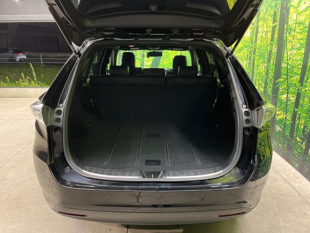 Toyota Harrier 11