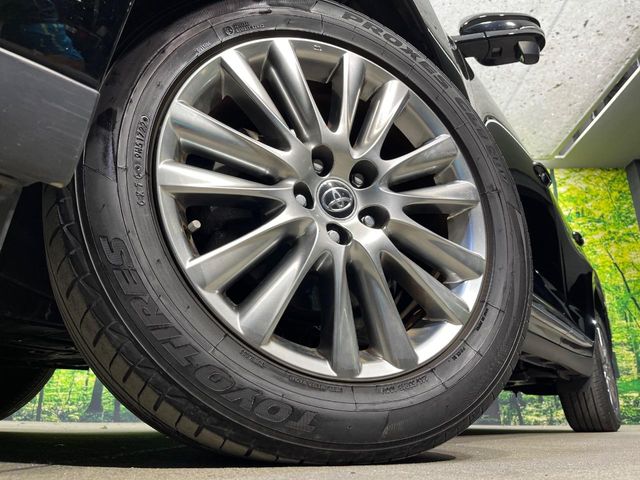 Toyota Harrier 12