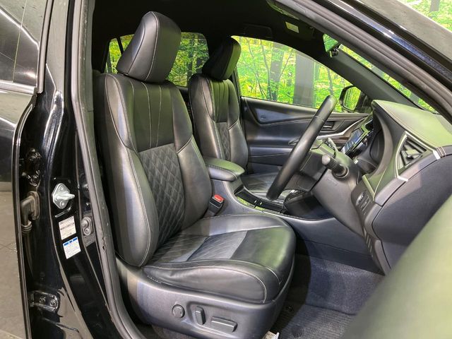 Toyota Harrier 8