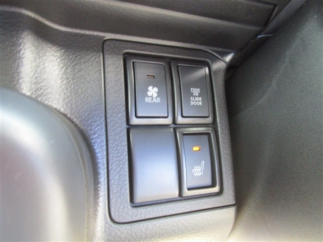 Suzuki Every 11