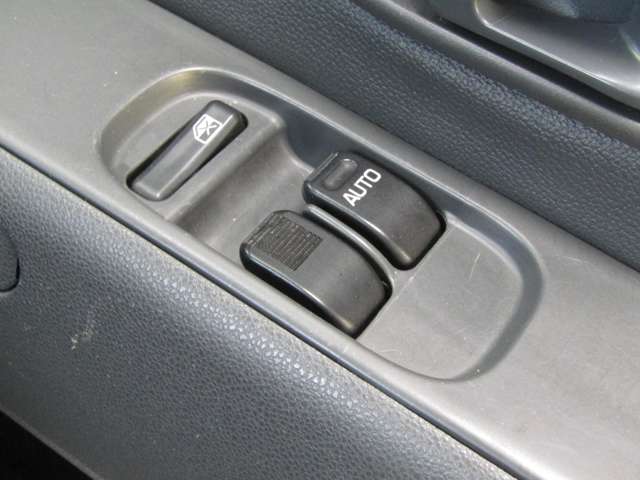 Daihatsu Hijet Deck Van 11