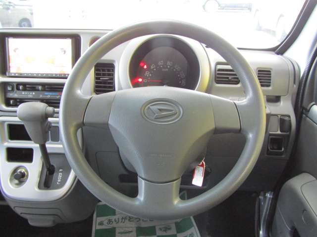Daihatsu Hijet Deck Van 5
