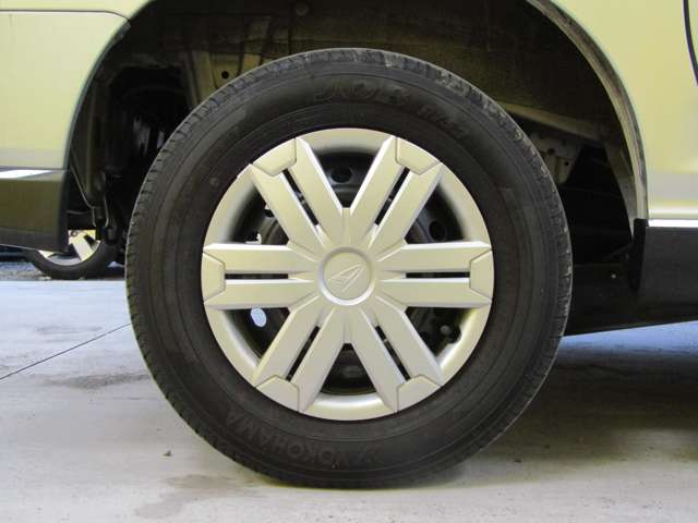 Daihatsu Atrai 11