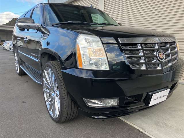 Cadillac エスカレード 4