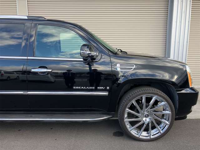 Cadillac エスカレード 6