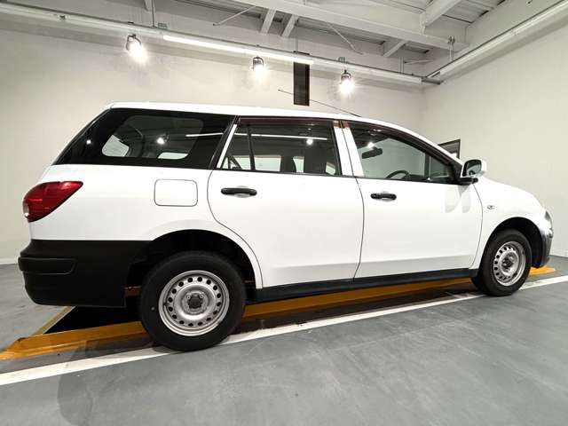 Nissan AD 9