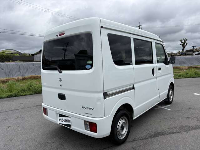 Suzuki Every 11