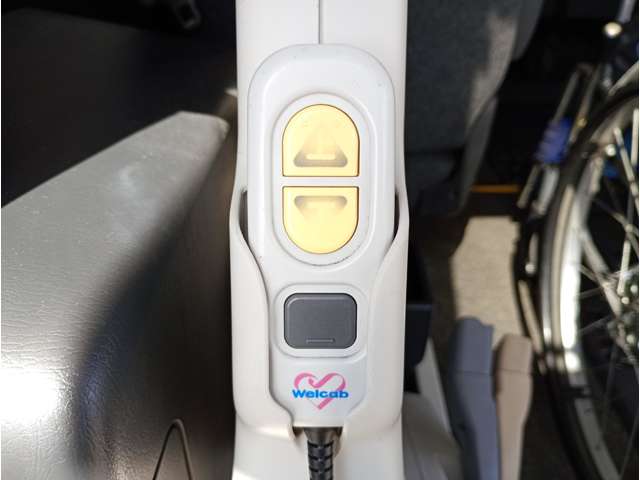 Toyota Hiace Van 10