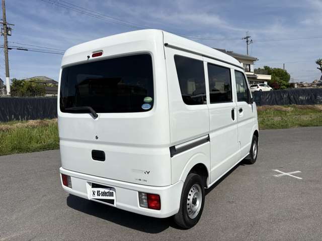 Suzuki Every 11