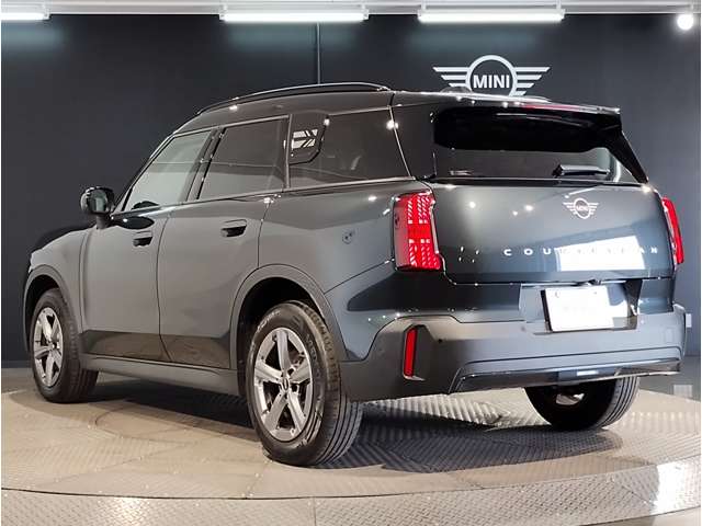 MINI Countryman 8