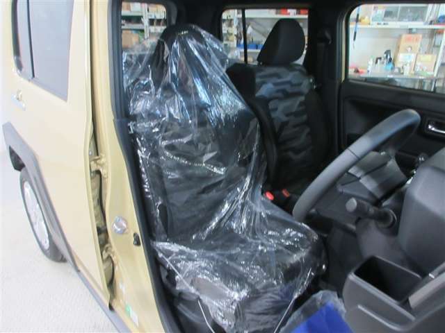 Daihatsu Taft 6