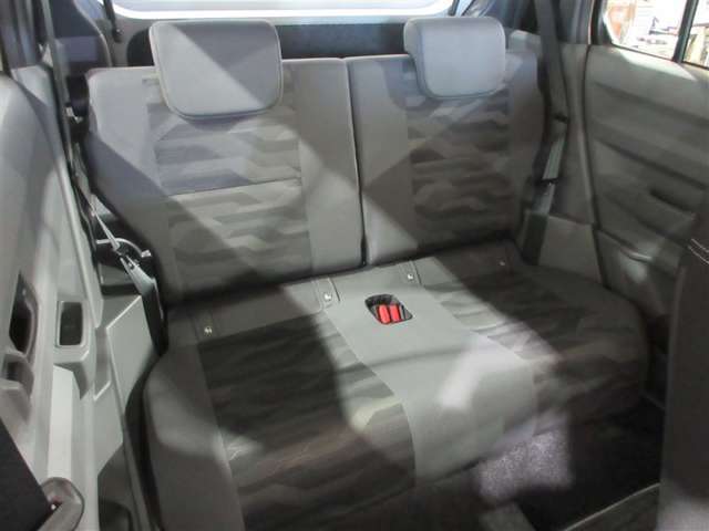 Daihatsu Taft 7