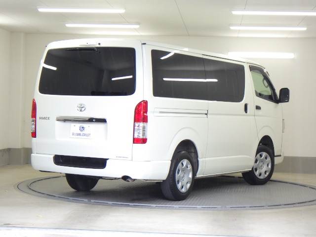 Toyota Hiace Van 2