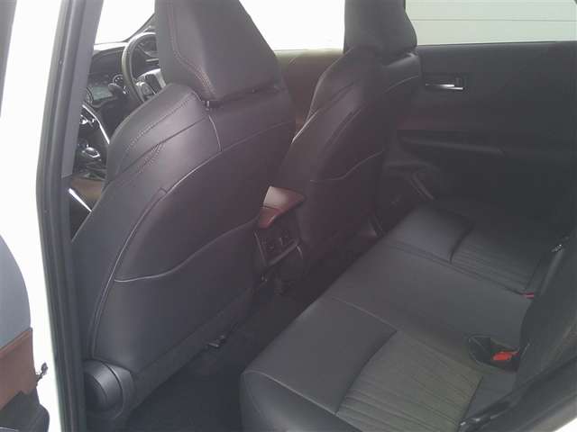 Toyota Harrier 6