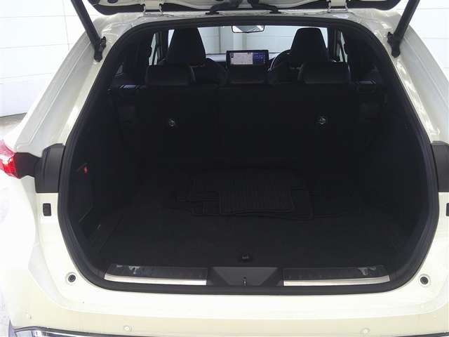 Toyota Harrier 9