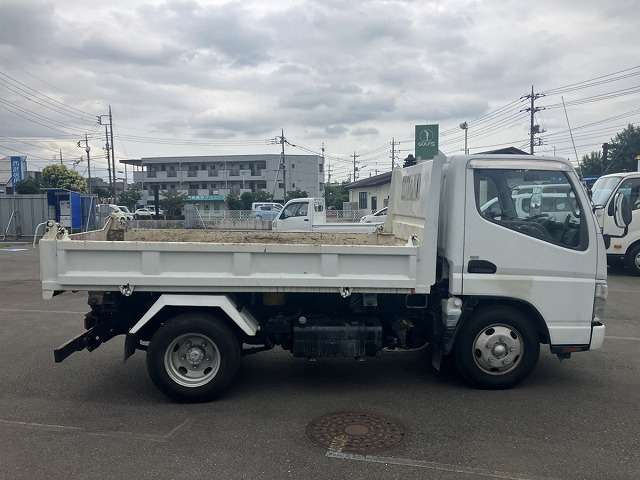 Mitsubishi Fuso Canter 3