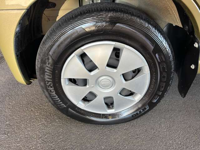 Daihatsu Hijet Deck Van 8