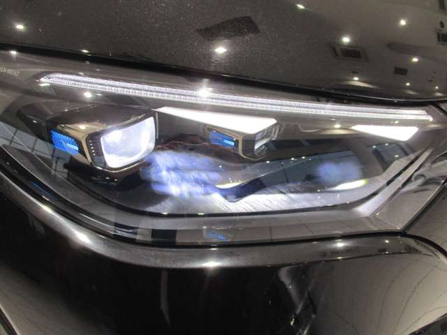 Mercedes-Benz EQE SUV 6