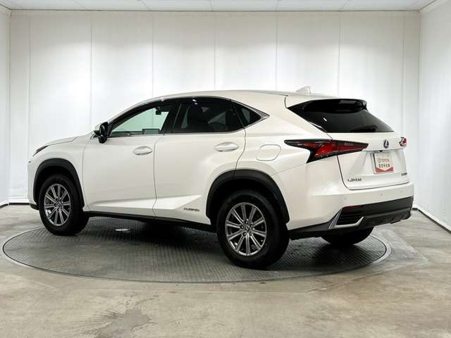 Lexus NX 5