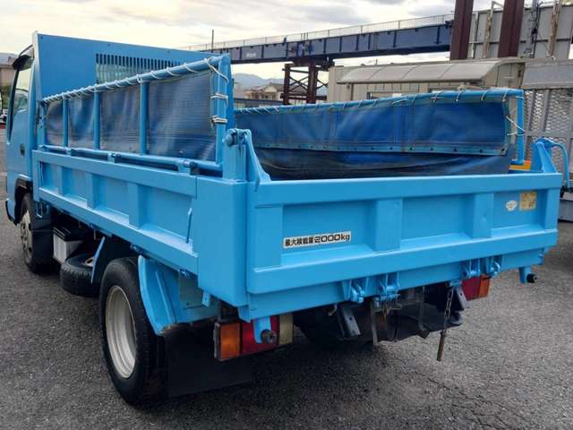 Isuzu Elf 3