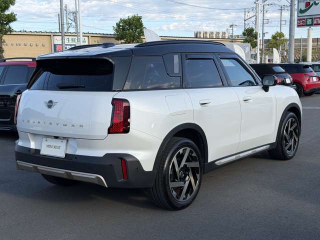 MINI Countryman 5