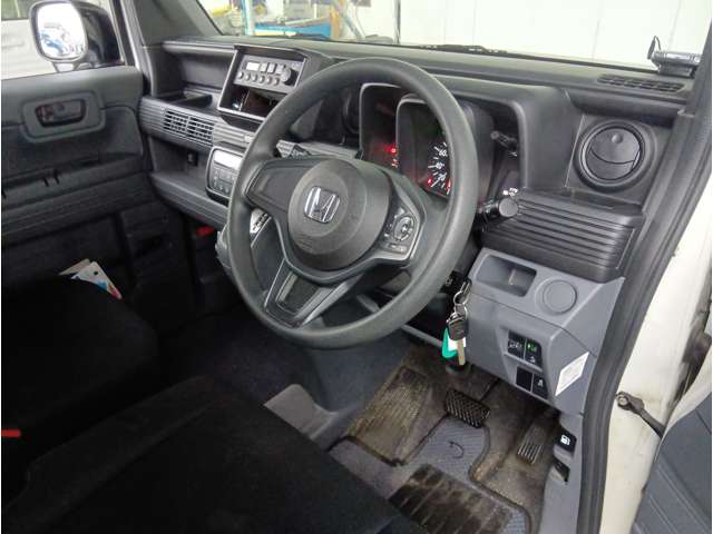 Honda N-VAN 11