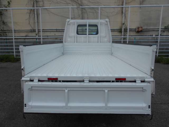 Mazda Bongo Truck 12