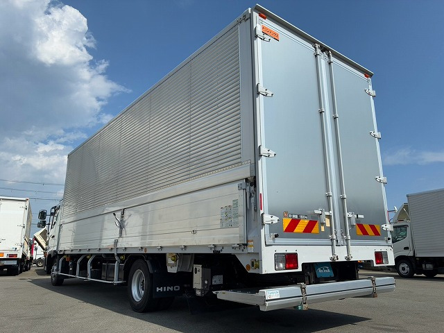 Hino Ranger 8