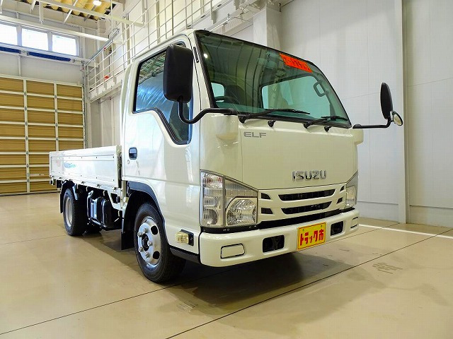 Isuzu Elf 11