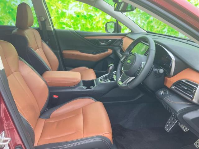 Subaru Legacy Outback 2