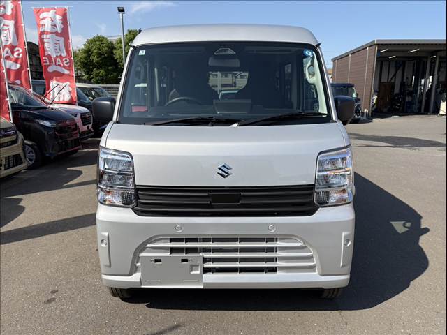 Suzuki Every 8
