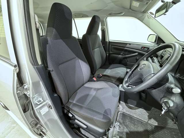 Toyota Succeed Van 11