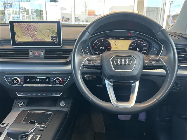Audi Q5 8