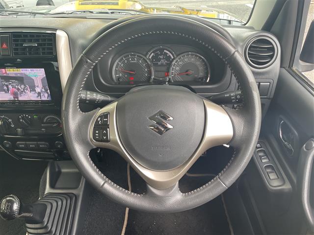 Suzuki Jimny 6