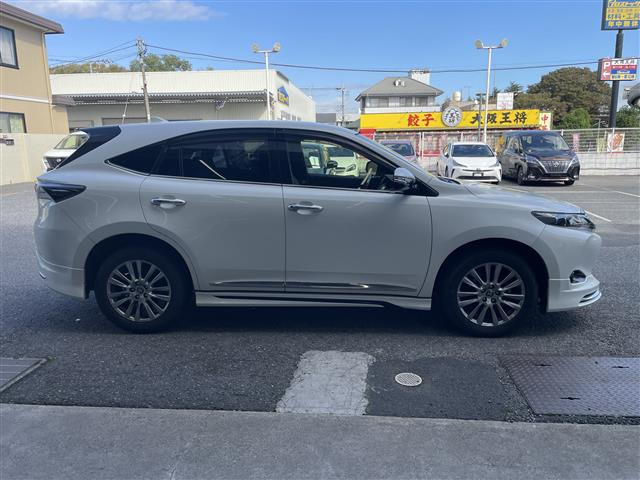 Toyota Harrier 7